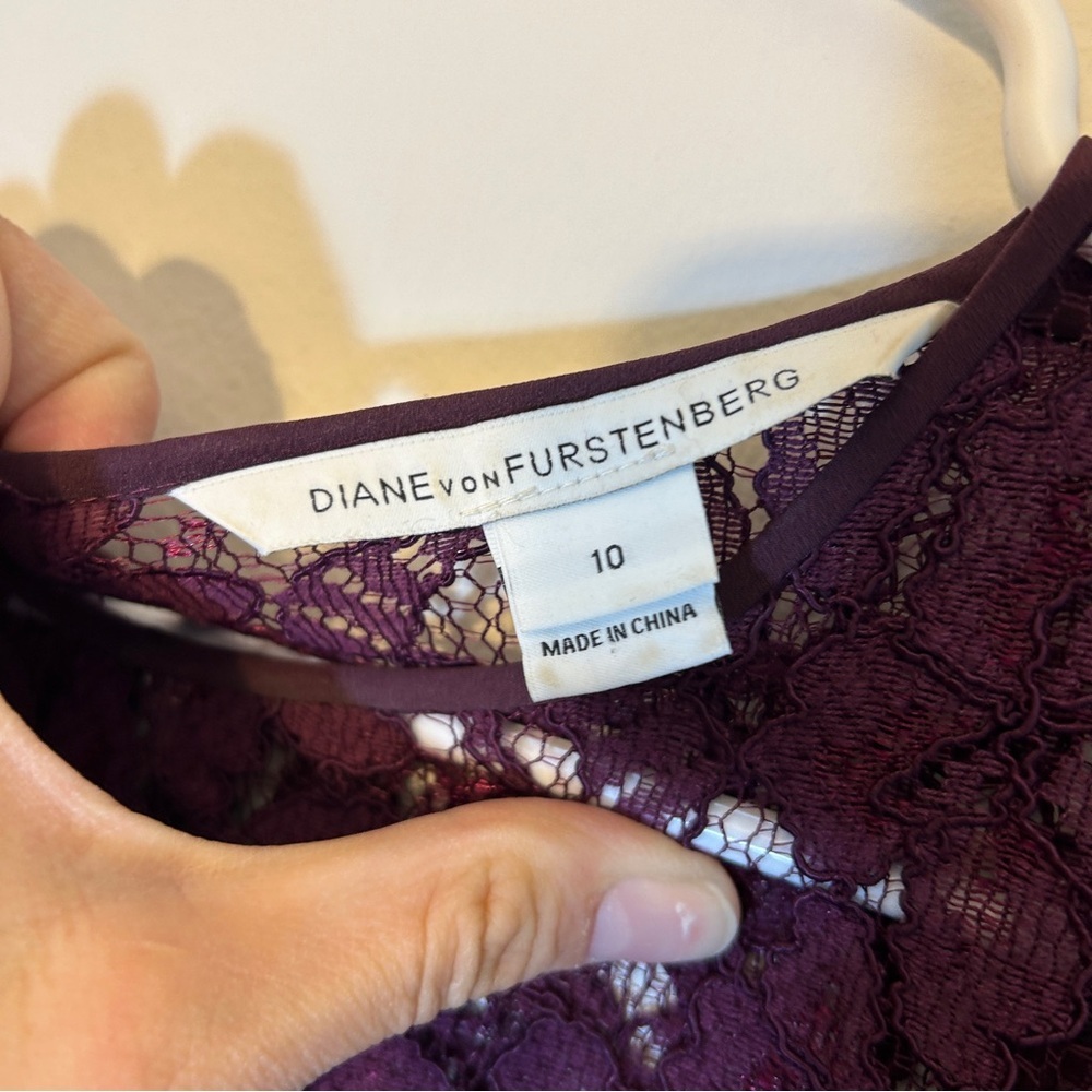 Diane Von Furstenberg Purple Barbie Lace Dress Size 10 - Picture 3 of 7